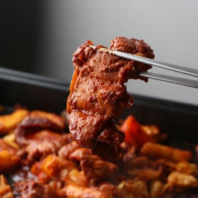 춘천몰,춘천 계절 닭갈비 2인세트 & 냉동감자전